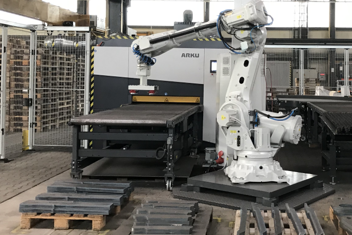 Material handling with robot