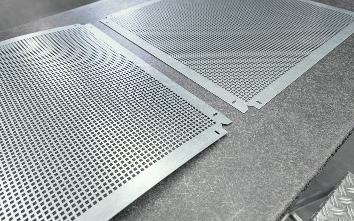 perforated plate before and after leveling